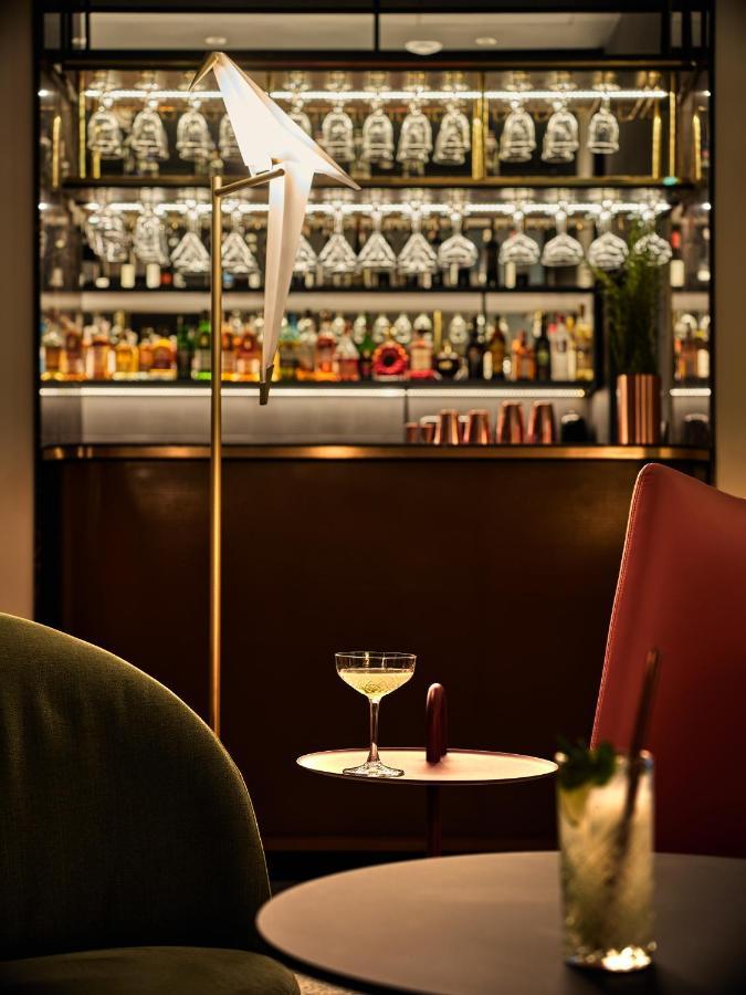 Hotel Altus Palace - Destigo Hotels Wrocław Exteriör bild The bar at the London Edition