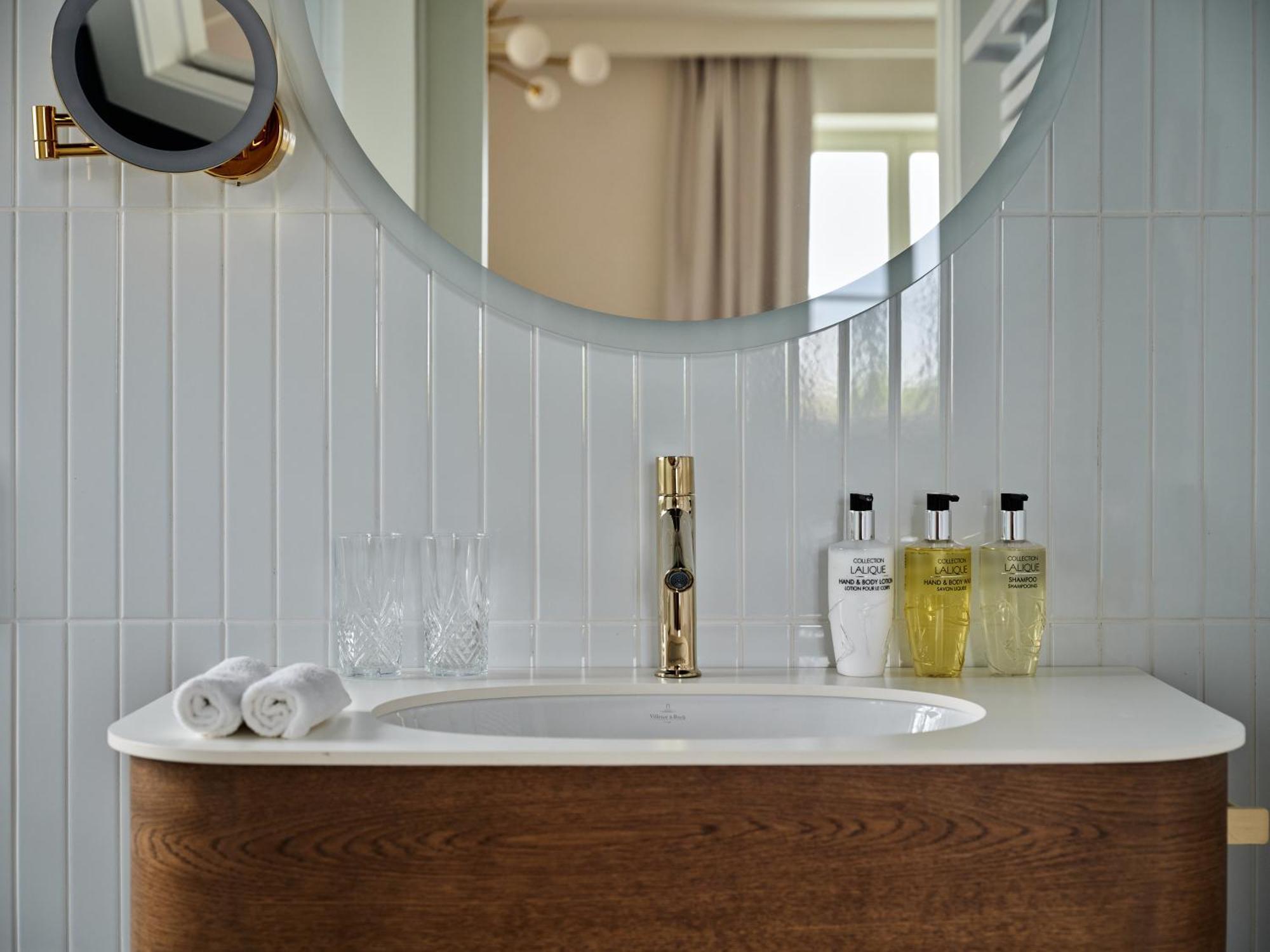 Hotel Altus Palace - Destigo Hotels Wrocław Rum bild Bathroom